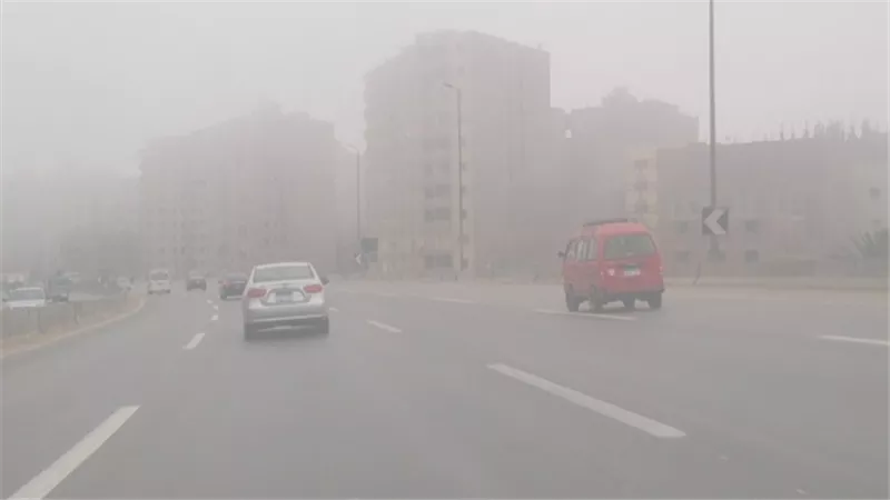 الشبورة المائية تغطي طريق الإسكندرية الزراعي صباح اليوم