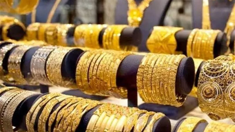 الذهب فى مصر يسجل 3300 جنيه لعيار 21 بمستهل التعاملات