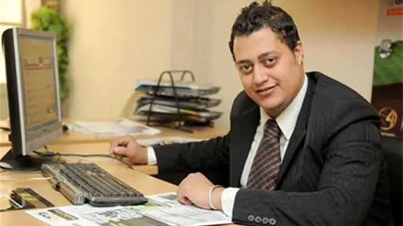 وزير البترول ينعى وفاة شادى أحمد محرر جريدة الوطن والعزاء غدًا