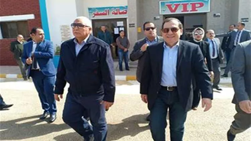 بالأسماء.. تعرف على القيادات المرافقين لوزير البترول خلال زيارته لمجمع فوسفات أبو طرطور