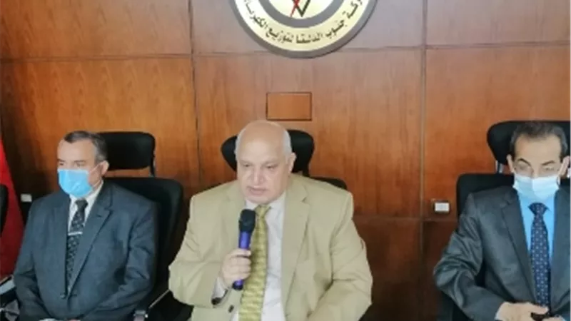 خلال اللقاء الأول..رئيس جنوب الدلتا للكهرباء يلتقى المهندسين الجدد