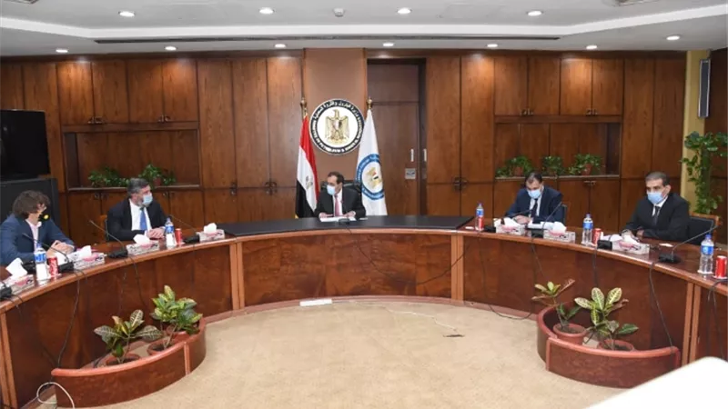 وزير البترول يستقبل نائب رئيس نافتوجاز ويبحث زيادة استثمارات الشركة
