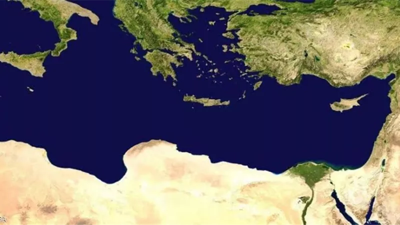 البرلمان اليونانى يصدق على اتفاقية ترسيم الحدود مع مصر