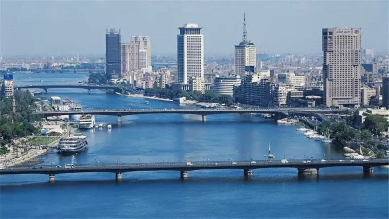درجات الحرارة الإثنين فى مصر.. طقس حار نهارا على القاهرة الكبرى والدلتا