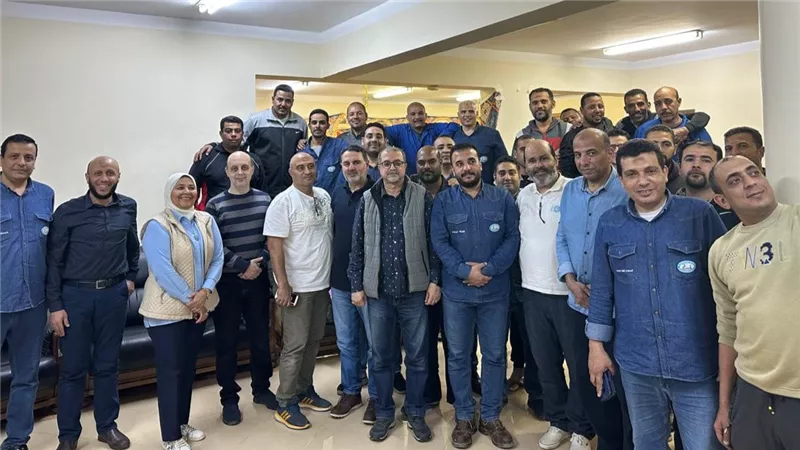 «بترونفرتيتى» تنظم حفل إفطار جماعي للعاملين