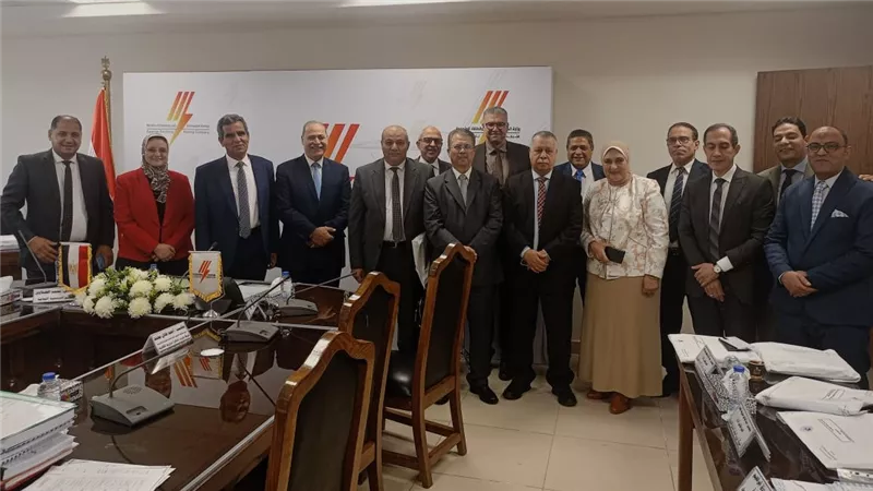 انتهاء مناقشة موازنة  