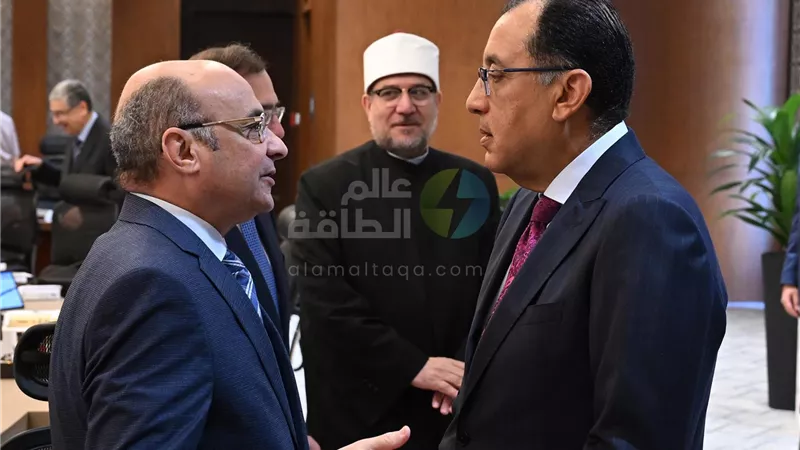 «الوزراء»: إجراءات حكومية لمواجهة البيع غير القانونى للعقارات بالعملة الأجنبية