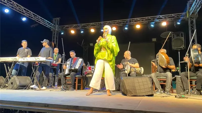 الفنانة هلا رشدي تحيي حفل عيد الأضحى المبارك بنادي القطامية بتروسبورت الرياضي