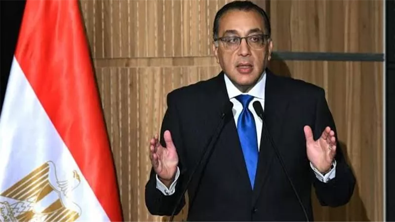 رئيس الوزراء يعلن سداد 25% من مستحقات شركات البترول الأجنبية