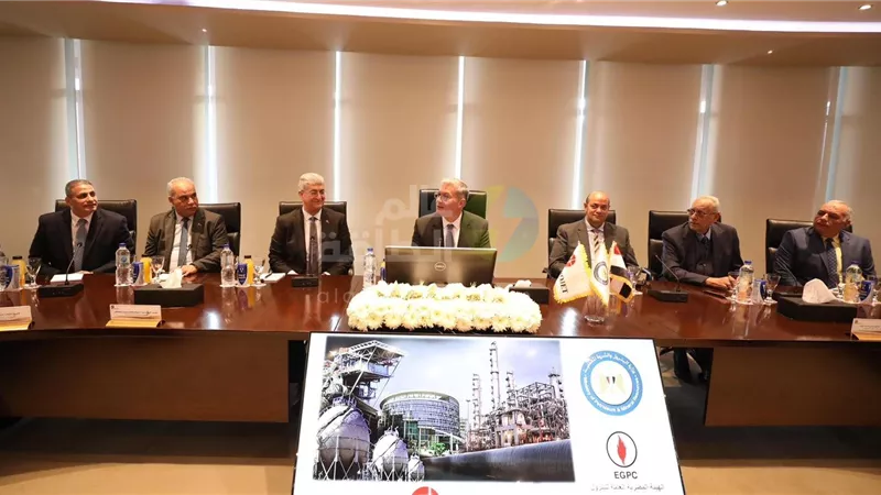 وزير البترول يناقش رؤية «بتروجت» للعمل وسبل التوسع في اعمال الشركة محلياً ودولياً