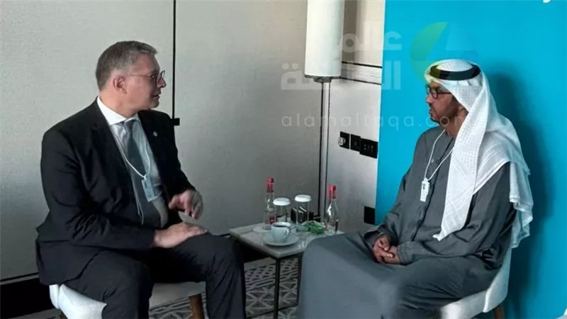 بدوي ووزير الصناعة الإمارتي يناقشان تعزيز التعاون في مجال تأمين إمدادات الغاز