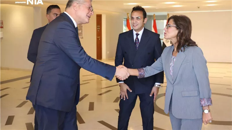 وزير البترول: نتطلع للتعاون مع الأكاديمية الوطنية للتدريب في تنفيذ برامج تدريب متخصصة لقطاع البترول