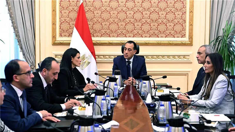 رئيس الوزراء يتابع ما يتم تنفيذه من إجراءات عقب إطلاق الإصدار الأول من السردية الوطنية للتنمية الاقتصادية