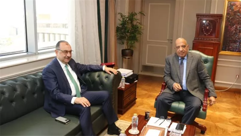 وزيرا الكهرباء وقطاع الأعمال العام يبحثان التعاون في كفاءة الطاقة وترشيد الاستهلاك 
