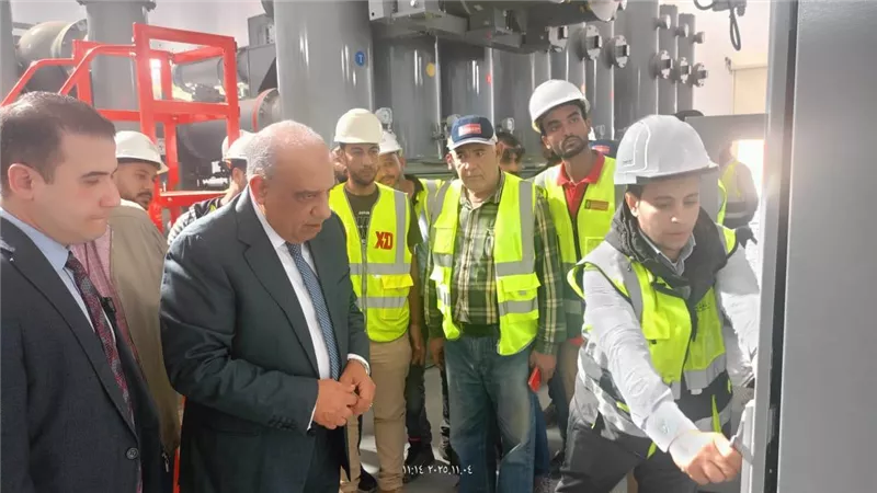فى زيارة ميدانية لمشروعات الدلتا الجديدة.. وزير الكهرباء يتفقد محطة محولات ND5 جهد 220/66/11 سعة 350 ميجافولت أمبير