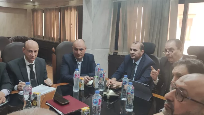 «الدستاوى»و«شمعه»يفتتحان مركز خدمة العملاء بأبوقرقاص المنيا 