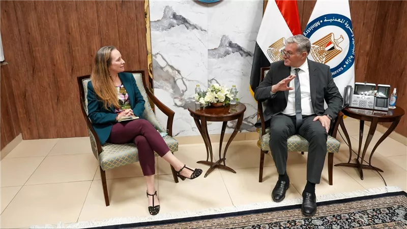 مباحثات مع وفد البنك الدولي في مختلف مجالات البترول والتعدين