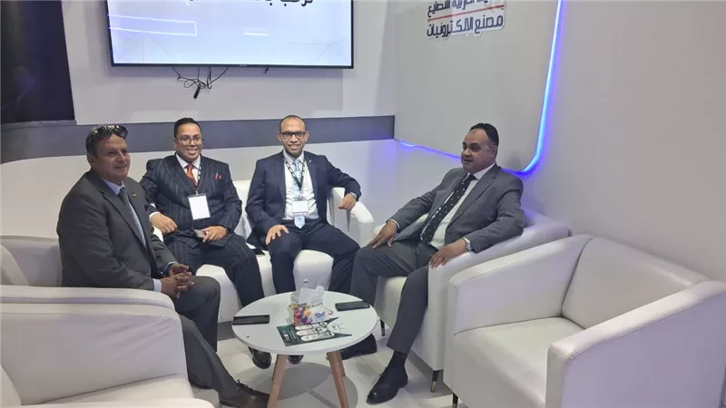 وفد من أمن 
