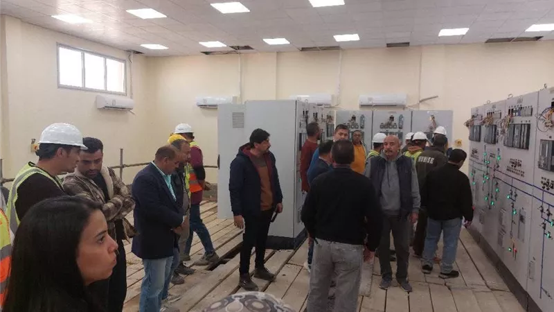 كهرباء مصر الوسطى تنجح في وضع الجهد على محطة محولات مزارع بني سويف