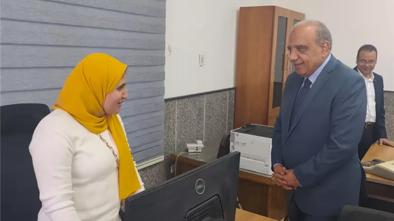 ميدانياً.. وزير الكهرباء يتفقد مراكز خدمة عملاء هندسة كهرباء مدينة شرم الشيخ
