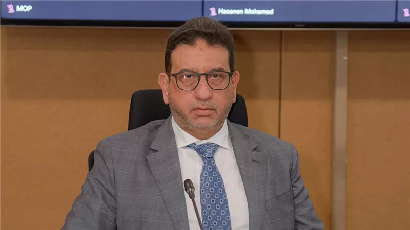 هل يتم التجديد لعمرو بدوي رئيس «خدمات البترول البحرية»؟