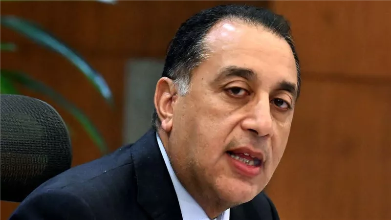 رئيس الوزراء يهنئ قداسة البابا تواضروس الثاني بعيد الميلاد المجيد