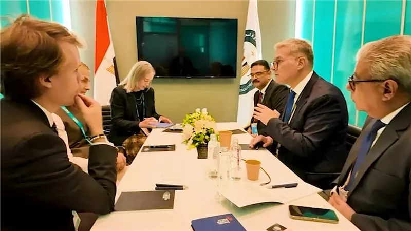 لتعزيز التعاون.. وزير البترول يلتقي الرئيس التنفيذي للمجلس الدولي للتعدين والمعادن بالرياض 