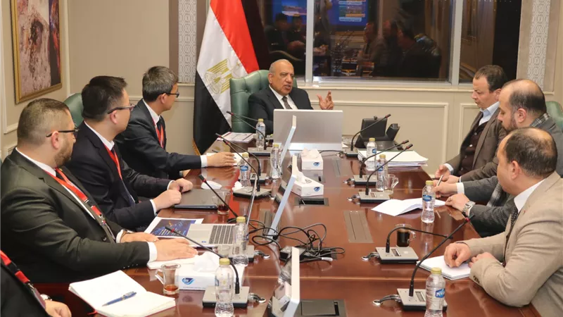 وزير الكهرباء يبحث مع مجموعة صاني 