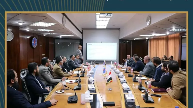 وكيلا وزارة البترول يناقشان خطط خالدة للزيادة الإنتاجية