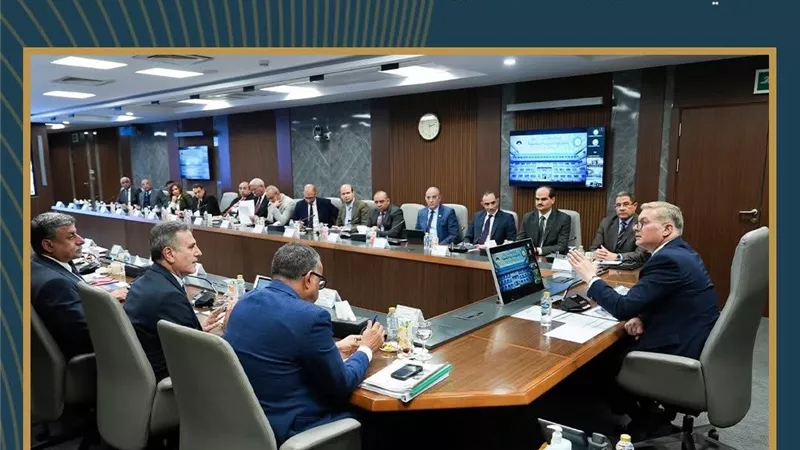 وزير البترول يعتمد الموازنات الاستثمارية لشركتي الإسكندرية والعامرية للبترول 2026–2027