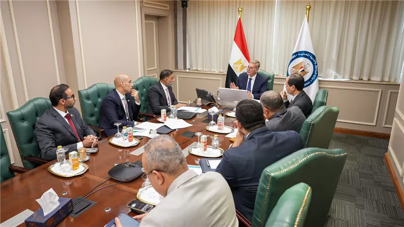 وزير البترول يبحث مع اركيوس انرجي خطهها الطموح لاستكشاف وإنتاج الغاز