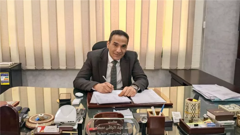 تأكيدًا لانفراد «عالم الطاقة»٠٠«أحمد عبد الباقي» رئيسًا لقطاعات الشئون التجارية ب