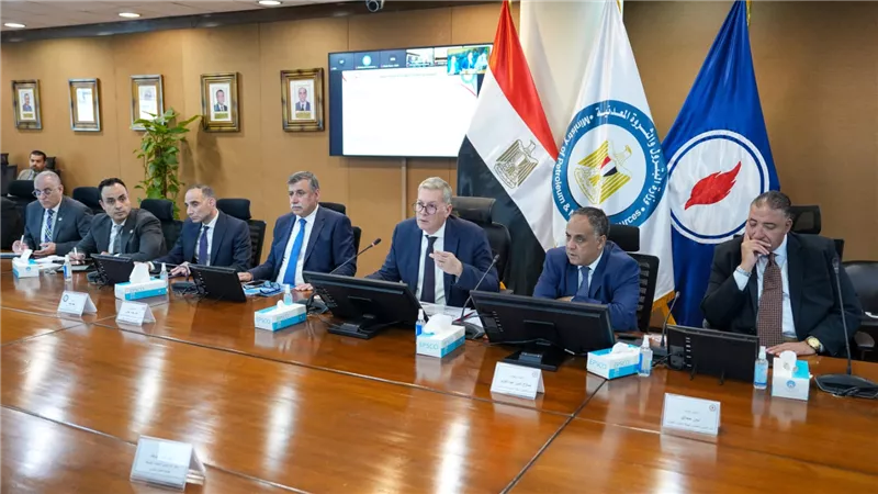 وزير البترول يعتمد الموازنات الاستثمارية لشركتي التعاون للبترول وأسيوط لتكرير البترول