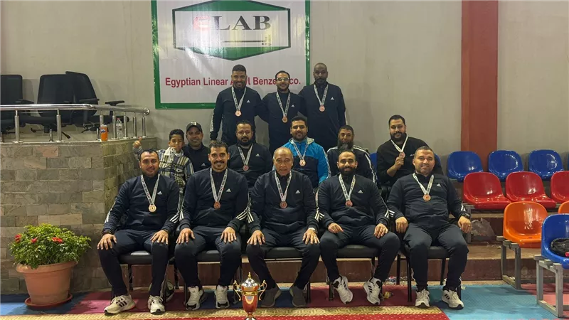 رئيس هيئة البترول يكرّم فريق إيلاب بعد التتويج ببرونزية الدورة الرمضانية لقطاع البترول