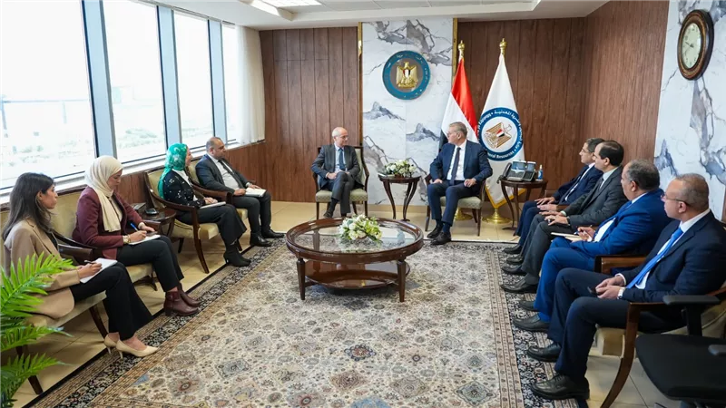 وزير البترول يتابع مع توتال إنرجيز الفرنسية مشروع ربط حقل كرونوس القبرصي بمصر