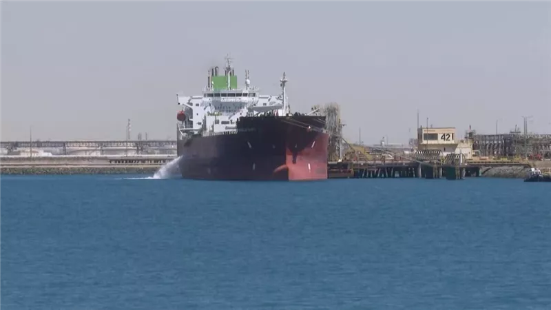 صادرات النفط السعودي عبر البحر الأحمر تتجه لمستويات قياسية في مارس