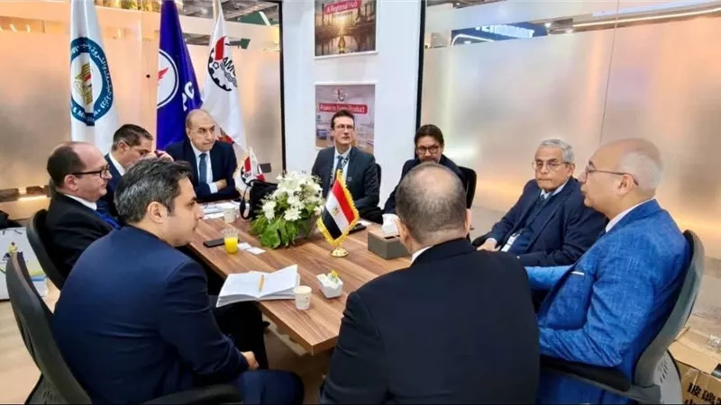 أموك ... Axens ومشروعات مستقبلية لتعظيم القيمة المضافة وتطوير الإنتاج
