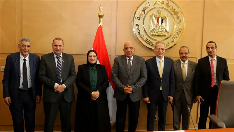 وزير الكهرباء: استمرار تحسين جودة التغذية الكهربائية والحفاظ على استقرار واستدامة التيار