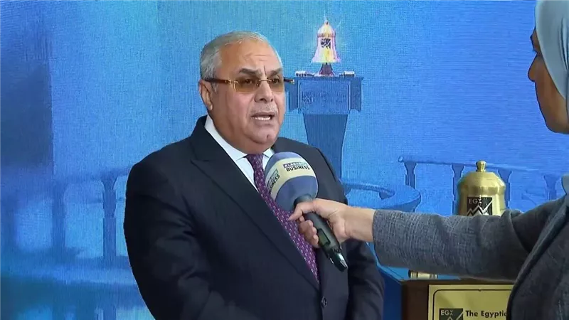 مصر تخطط لقيد 20 شركة حكومية في البورصة تمهيداً لطرحها