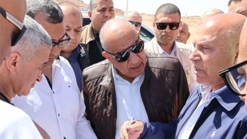 وزيرا النقل والكهرباء فى زيارة ميدانية إلي جبل الجلالة لتنفيذ مشروعات طاقة الرياح