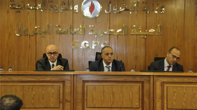 الاجتماع الدورى للأمن السيبرانى بقطاع البترول.. التحديات الحالية تتطلب جهدًا ووعيًا أكبر من الجميع