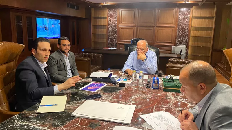 وزير الكهرباء يتابع مع شركة سكاتك النرويجية مجريات تشغيل ومستجدات تنفيذ مشروعات الطاقة الشمسية