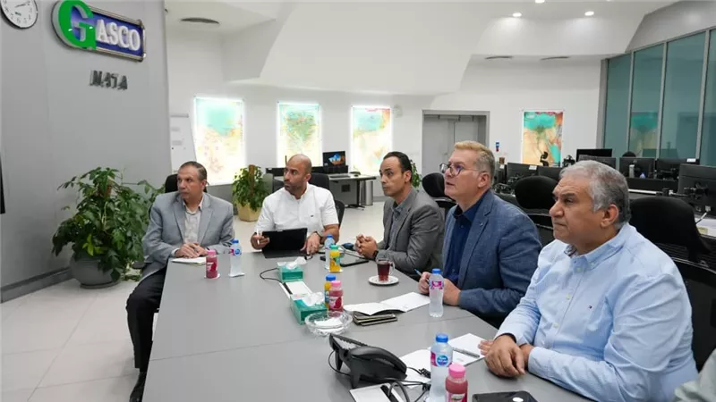وزير البترول يتابع من مركز التحكم القومي في شبكة الغاز انتظام تأمين إمدادات الطاقة