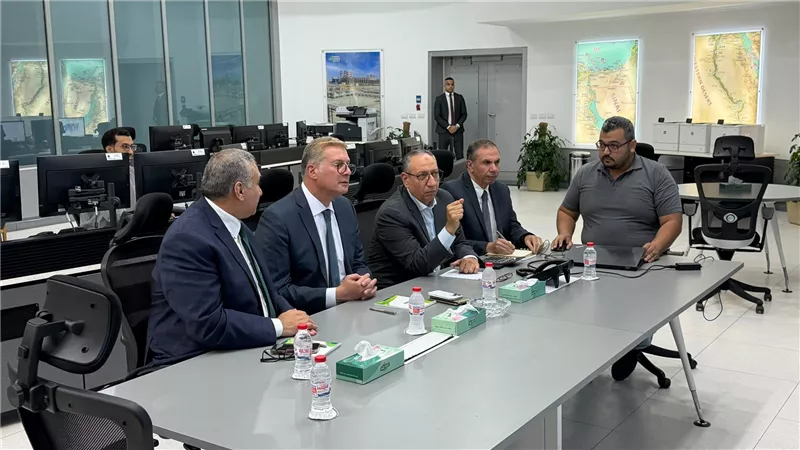 وزير البترول يتابع من مركز التحكم بشركة جاسكو انتظام إمدادات الغاز