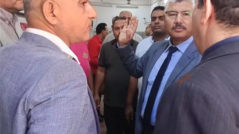 رئيس 